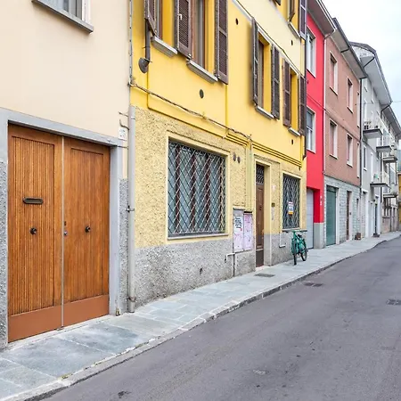 Historic Center 7min From Duomo Parma